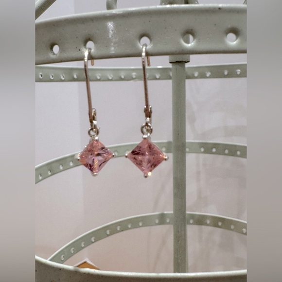 Elegant Pink ice sterling silver Dangle Earrings - Picture 1 of 5